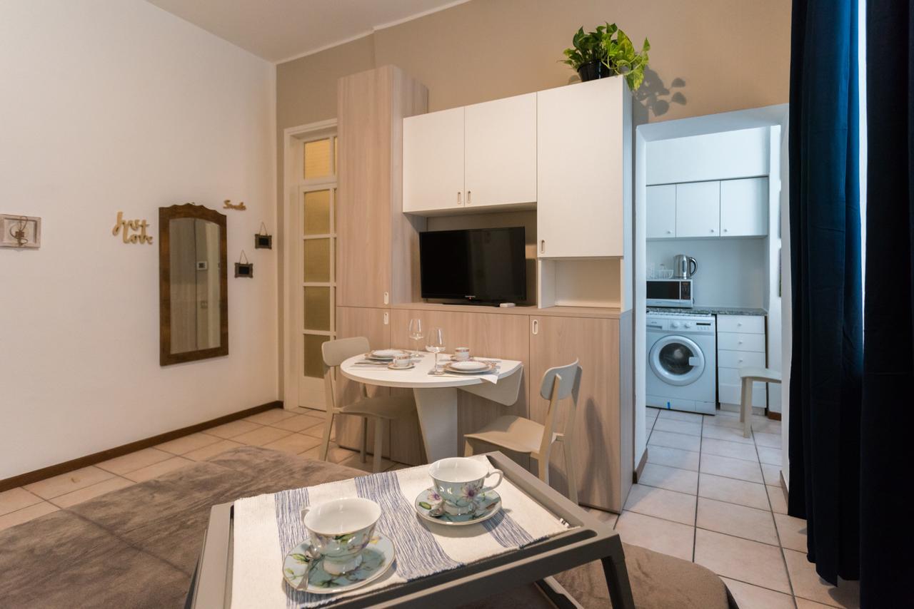 Love & Smile Apartment By Rent All Como Dış mekan fotoğraf