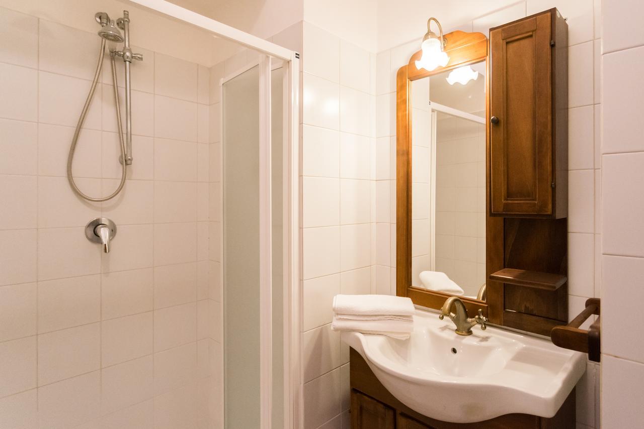 Love & Smile Apartment By Rent All Como Dış mekan fotoğraf